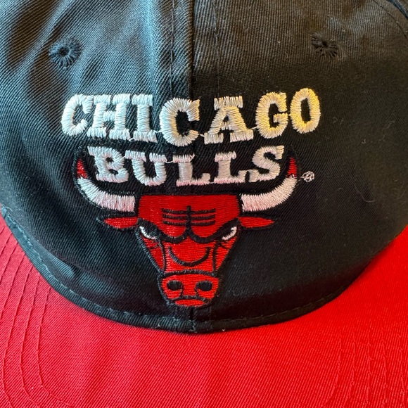 Vintage NBA Chicago BULLS Retro Low Pro Basketball Baseball Hat MINTY SnapBack - Picture 11 of 11
